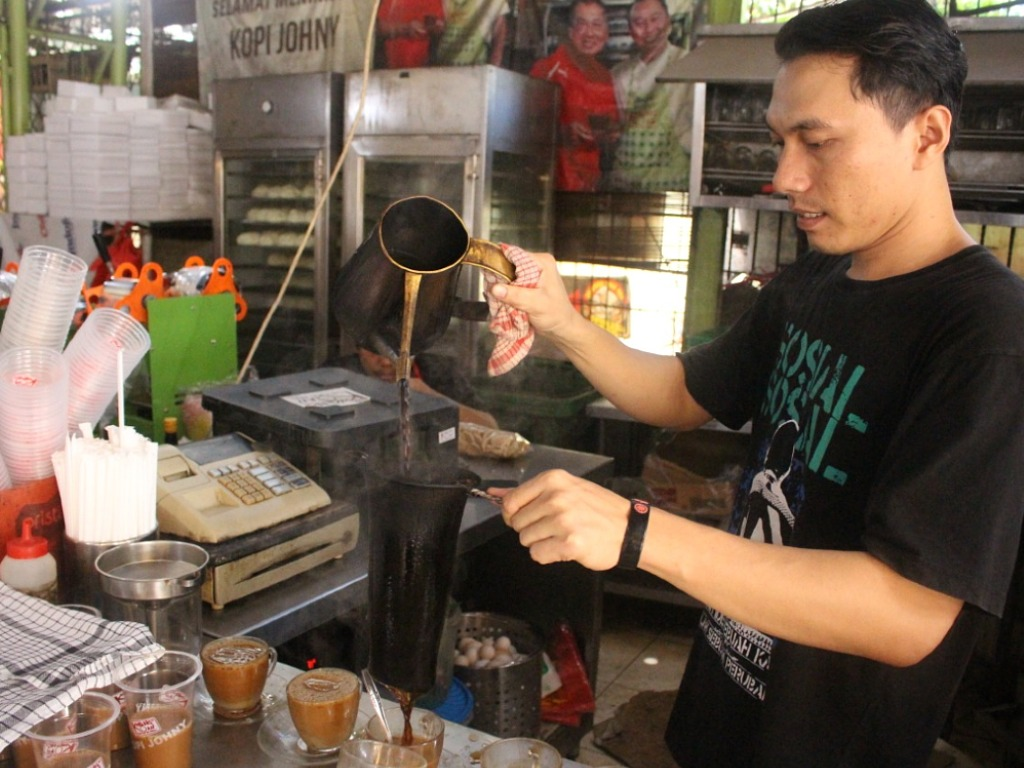 Keuntungan Berlipat Franchise Kopi Jhony