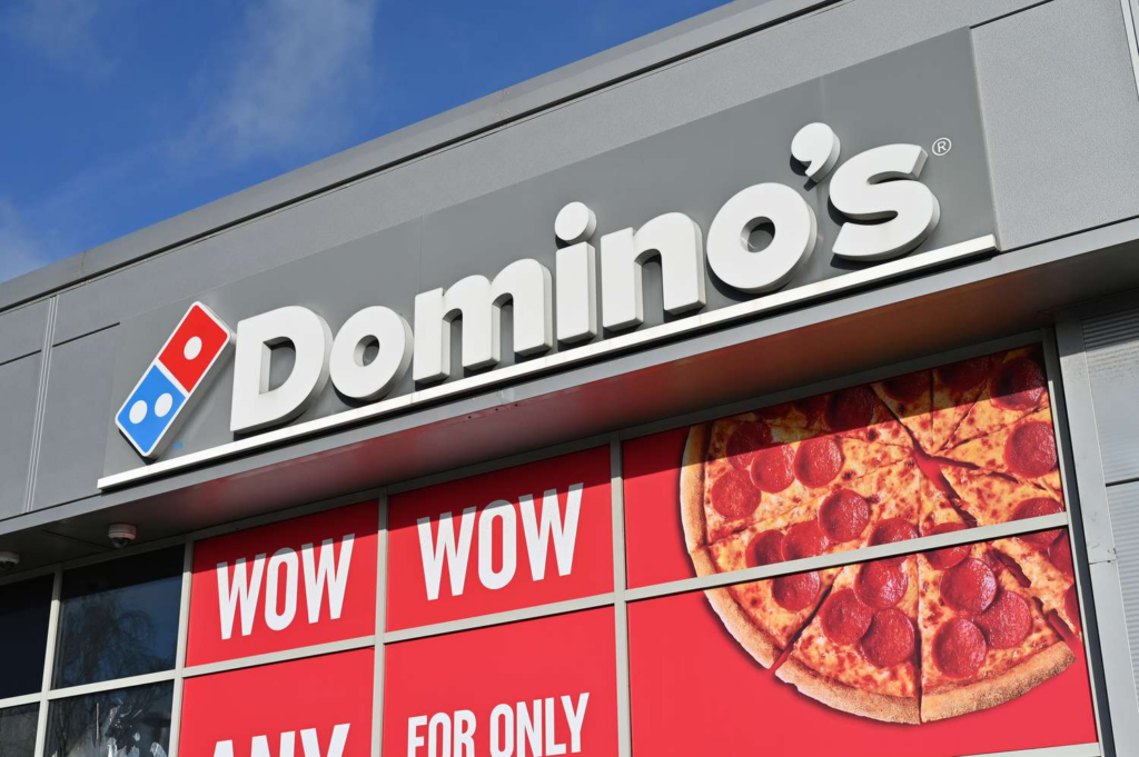 Franchise Domino's Pizza, Waralaba Kuliner, Peluang Bisnis Pizza, Investasi Makanan Cepat Saji, Daily Biz